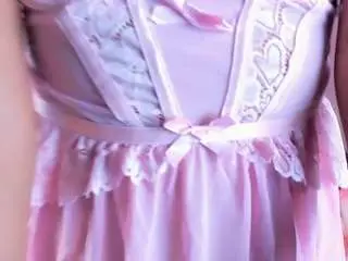 Emmawilliams22  live sex cam