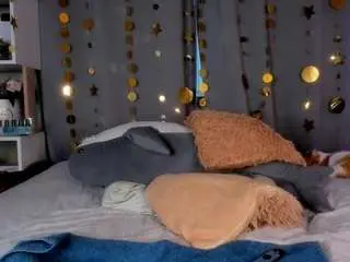 Jess-lui  live sex cam
