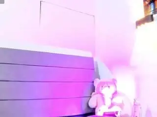 Julieta-coopeer  live sex cam