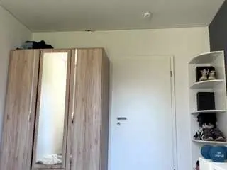 Kimbermozo  live sex cam