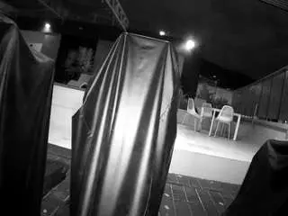 Voyeurcam-casa-salsa-gym-bike  live sex cam