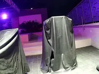 Voyeurcam-casa-salsa-gym-bike  live sex cam