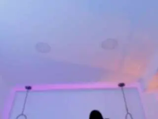 Emmily-z  live sex cam
