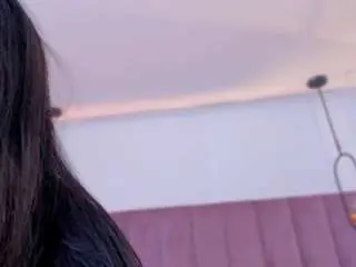 Emmily-z  live sex cam