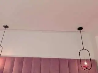 Emmily-z  live sex cam