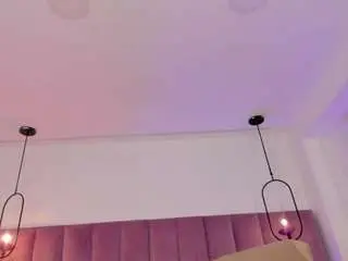 Emmily-z  live sex cam