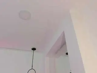 Emmily-z  live sex cam