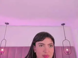 Emmily-z  live sex cam