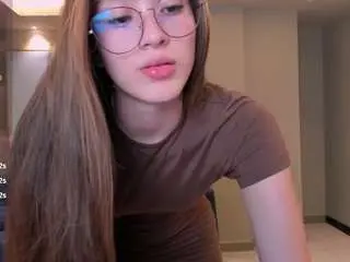 Maiacollins  live sex cam