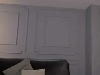 Maiacollins  live sex cam