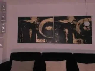 Maiacollins  live sex cam