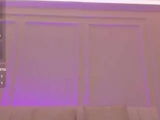 Maiacollins  live sex cam