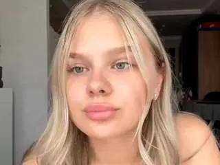 Josefinatraficante  live sex cam