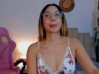 Little-tequila3  live sex cam