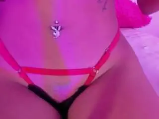 Tammybroxxx  live sex cam