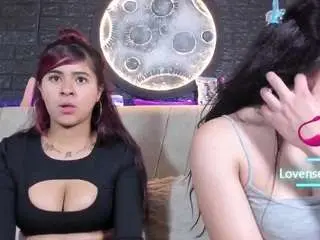 Thaylor-sky  live sex cam