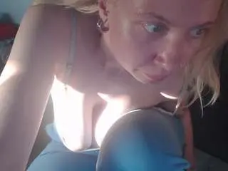 Amandabb  live sex cam