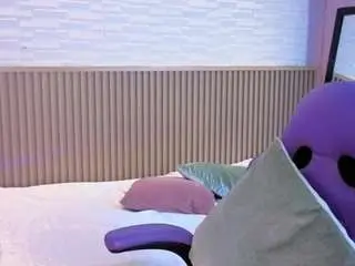 Baddiebratzz  live sex cam