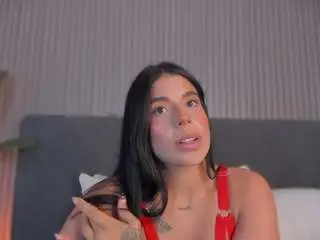 Emelie-89  live sex cam