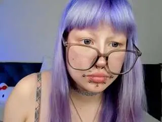 Mirastarlet  live sex cam