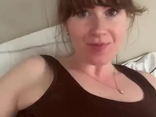 Naughty-rosie  live sex cam