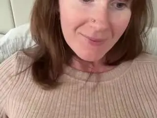 Naughty-rosie  live sex cam