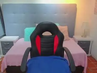 Channelstark  live sex cam