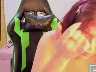 Dravianaa-a  live sex cam