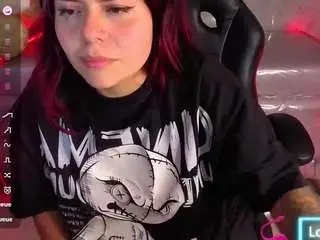 Dravianaa-a  live sex cam