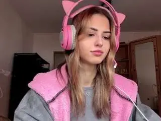 Elvakiebala  live sex cam