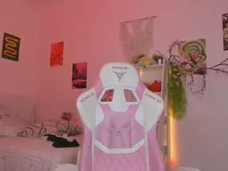 Mia-wave  live sex cam