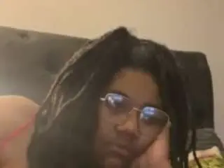 Pettyp90  live sex cam