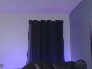 Tiabella  live sex cam