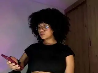 Emma-ruiz  live sex cam