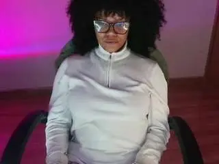 Emma-ruiz  live sex cam