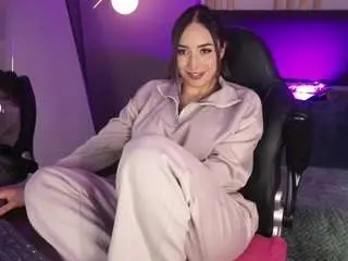 Maggietime  live sex cam