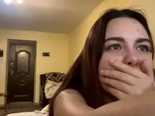 Candrafreisner  live sex cam