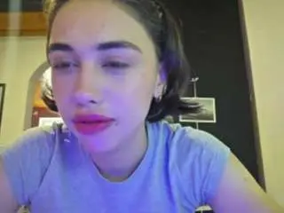 Davinascheidecker  live sex cam