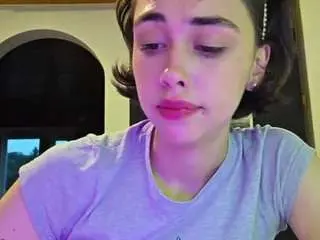 Davinascheidecker  live sex cam