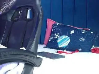 Exotic-wish  live sex cam