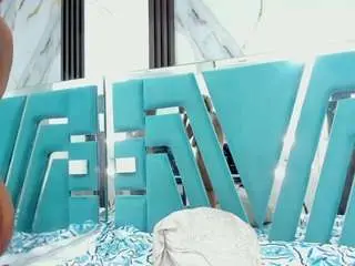 Kandyy-girl  live sex cam