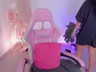 Kiimthompson  live sex cam