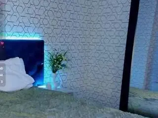 Lea-much  live sex cam