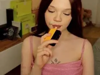 Sweetycheekyy  live sex cam