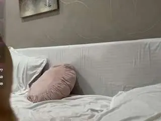 Valenciashellenbarger  live sex cam