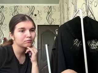 Danellewaugh  live sex cam