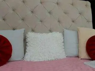 Murmurmur111  live sex cam