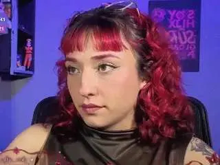 Softienicki  live sex cam