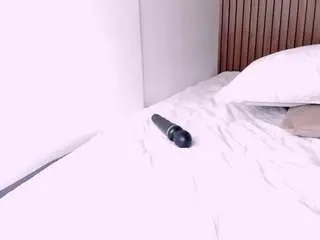 Amber-lucia  live sex cam