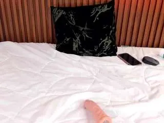Amber-lucia  live sex cam